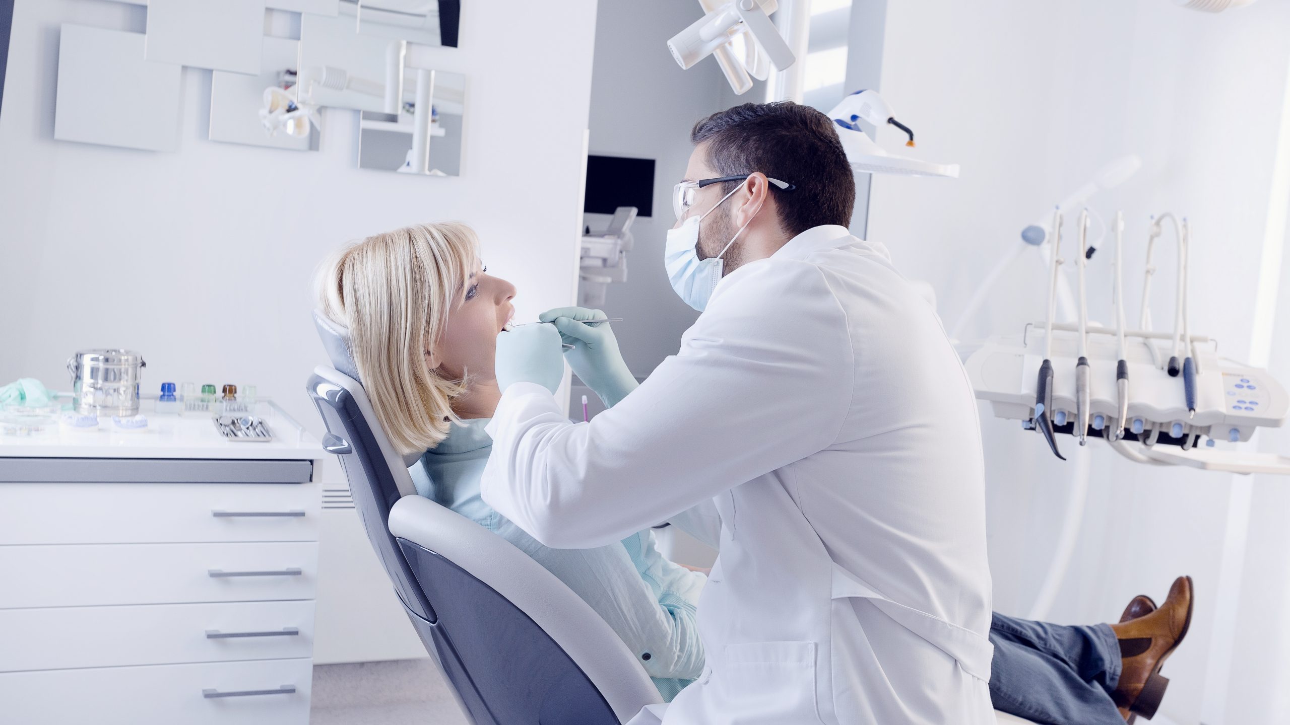 Dentist in Aurora, CO